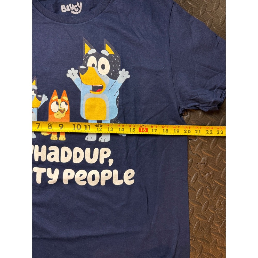 Bluey Whaddup Party People Navy Blue Graphic T-Shirt Mens Large L Cotton New - Picture 4 of 7